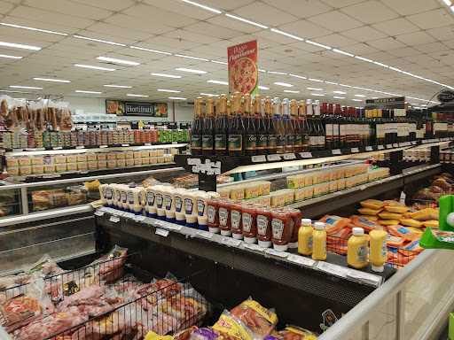 Supermercados Fluminense 09 Miracema