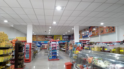 Supermercado São Lucas.