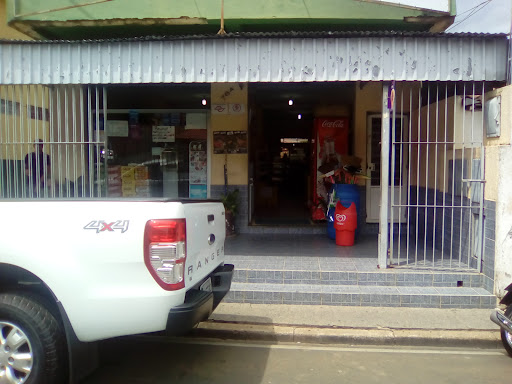 Santo Ferreira Pedroso - Mini Mercado