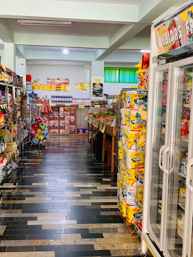 Comercial Center Avenida
