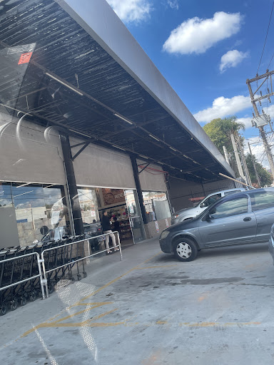 São Roque Supermermercados