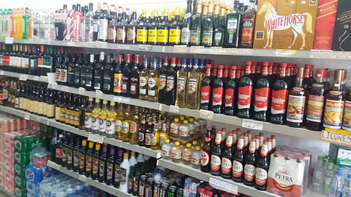 Supermercado Viana e Ferreira