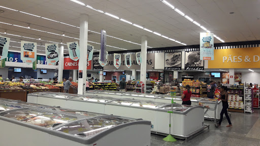 Supermercados Pague Menos