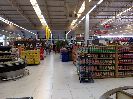 Paraná Supermercados - Familia