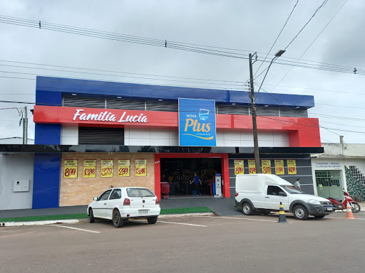 Família Lucia Supermercados