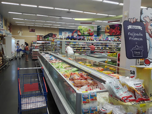 Lar Supermercados Itaipulândia