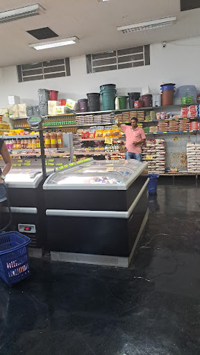B & B e Comercial BOI E BRASA